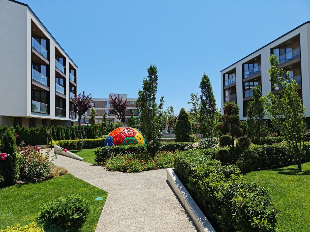 Raya Apartment Atlantis Atmosphere Burgas Zewnętrze zdjęcie